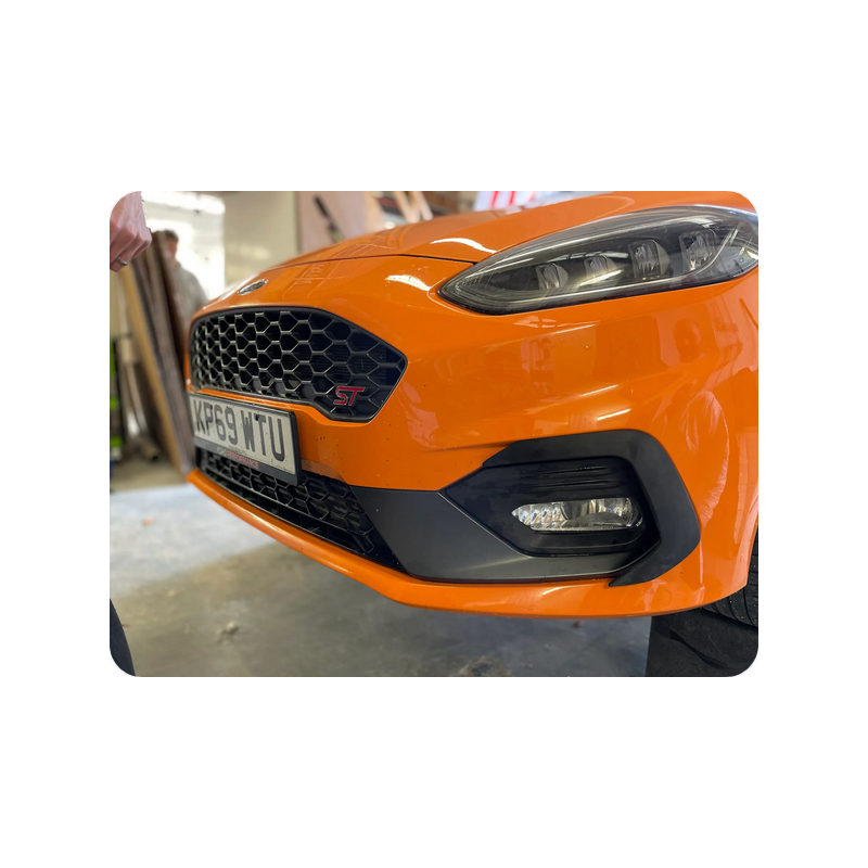 Entourages antibrouillard avant Ford Fiesta MK8 ST-Line