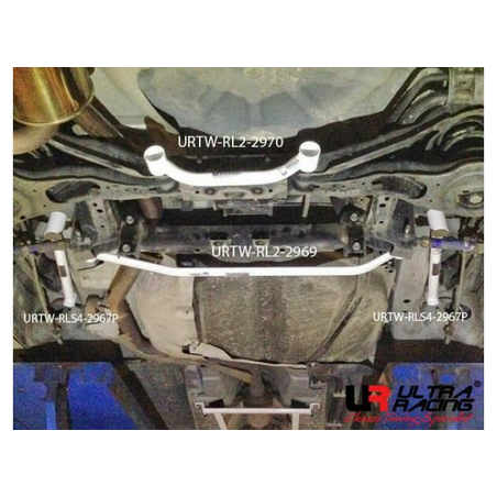 Barre anti-rapprochement arrière inférieure 4 points Ultra Racing Mazda 5 2.0 10-18 2WD