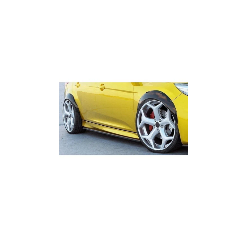 Set Des Extensions Maxton - Ford Focus ST Mk3 Noir Brillant Set Des Extensions Maxton - Ford Focus ST Mk3 Noir Brillant