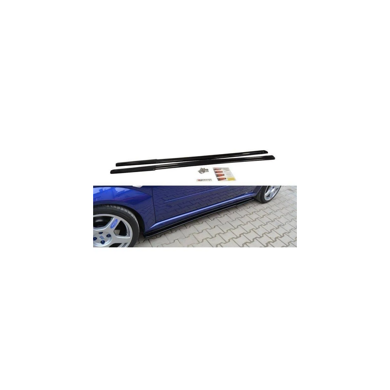Rajouts Des Bas De Caisse Maxton - Ford Focus RS Mk1 Noir Brillant Rajouts Des Bas De Caisse Maxton - Ford Focus RS Mk1 Noir Brillant