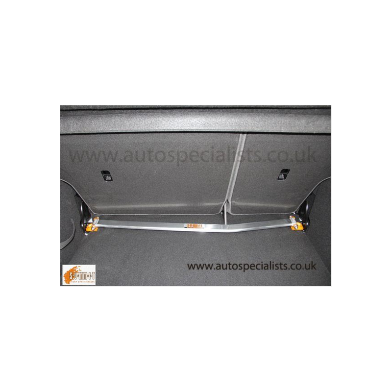 Barre de renfort supérieure arrière SUMMIT Fiesta Mk7 et 7.5, y compris ST180