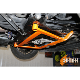 Renfort de sous-châssis inférieur avant à 4 points SUMMIT Fiesta MK7 et 7.5, MK8 1.5 ST et Puma ST Renfort de sous-châssis inférieur avant à 4 points SUMMIT Fiesta MK7 et 7.5, MK8 1.5 ST et Puma ST